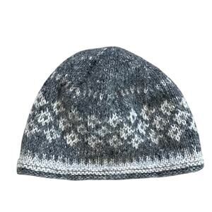 Feelgoodz Artisan Project Nepal Hand Knit Gray Wool Beanie, Fleece Lined, Unisex